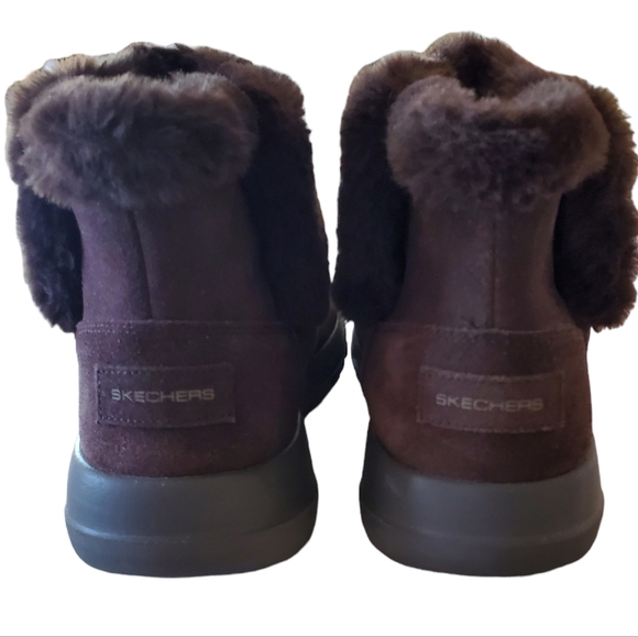 Skechers Air Cooled On The Go Leather Booties - Picture 3 of 12